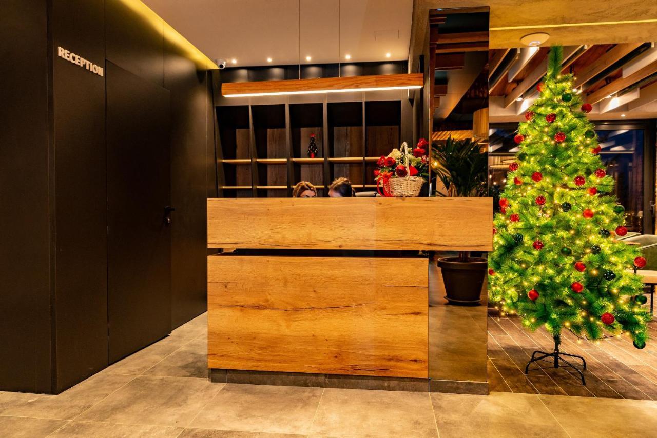 Hotel Forest ปาเล ภายนอก รูปภาพ